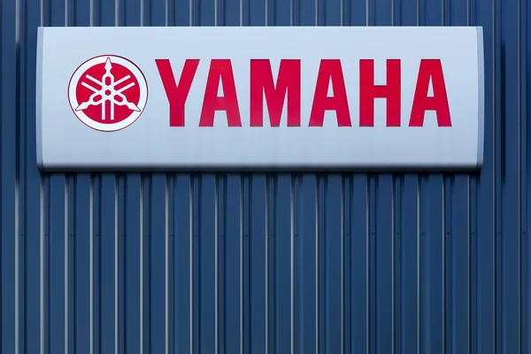 cara kerja sales motor yamaha